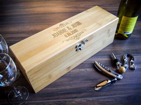 engraved wooden wine boxes